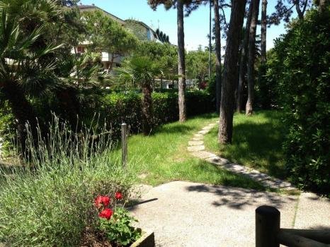 Residence Palme int. 7 - ampio Bilocale su due livelli.