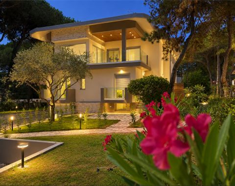 Lignano Pineta NUOVA COSTRUZIONE