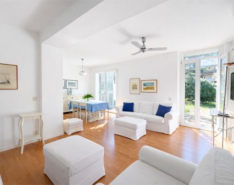 Elegant Villa in Lignano Sabbiadoro