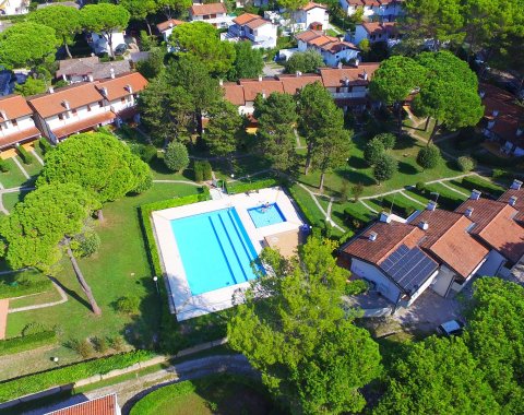 Row-house with garage in holiday village with pool Bibione