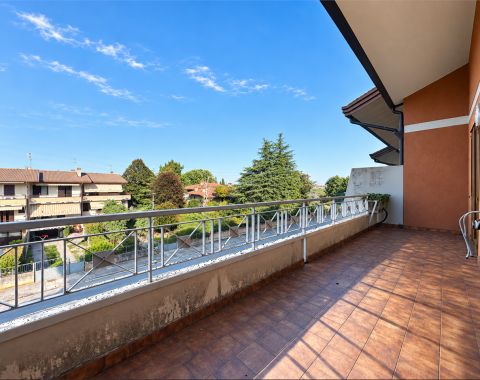Alle porte di Lignano Sabbiadoro – Appartamento da ristrutturare con ampi terrazzi