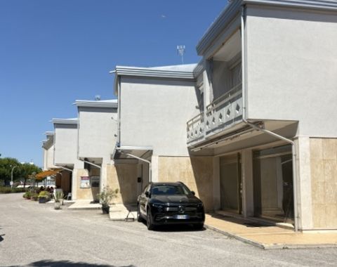Aurora Commercial Premises